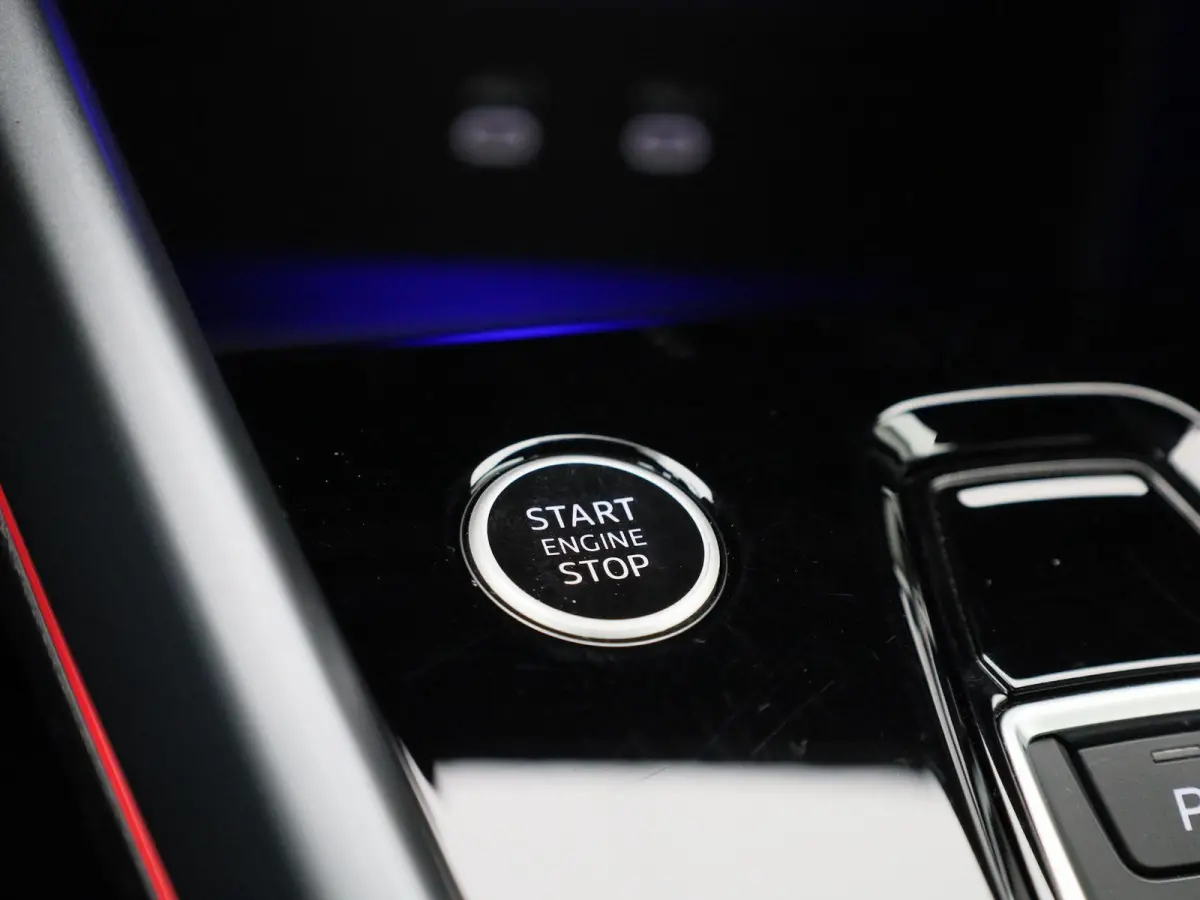 40 TFSI e S edition 204 PK | S-line | Automaat | Navigatie | Stoelverwarming | Camera |