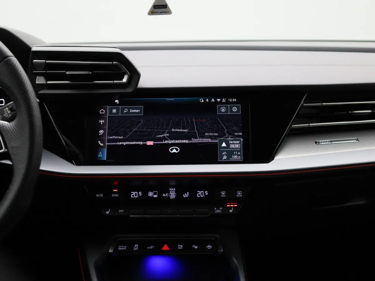 40 TFSI e S edition 204 PK | S-line | Automaat | Navigatie | Stoelverwarming | Camera |