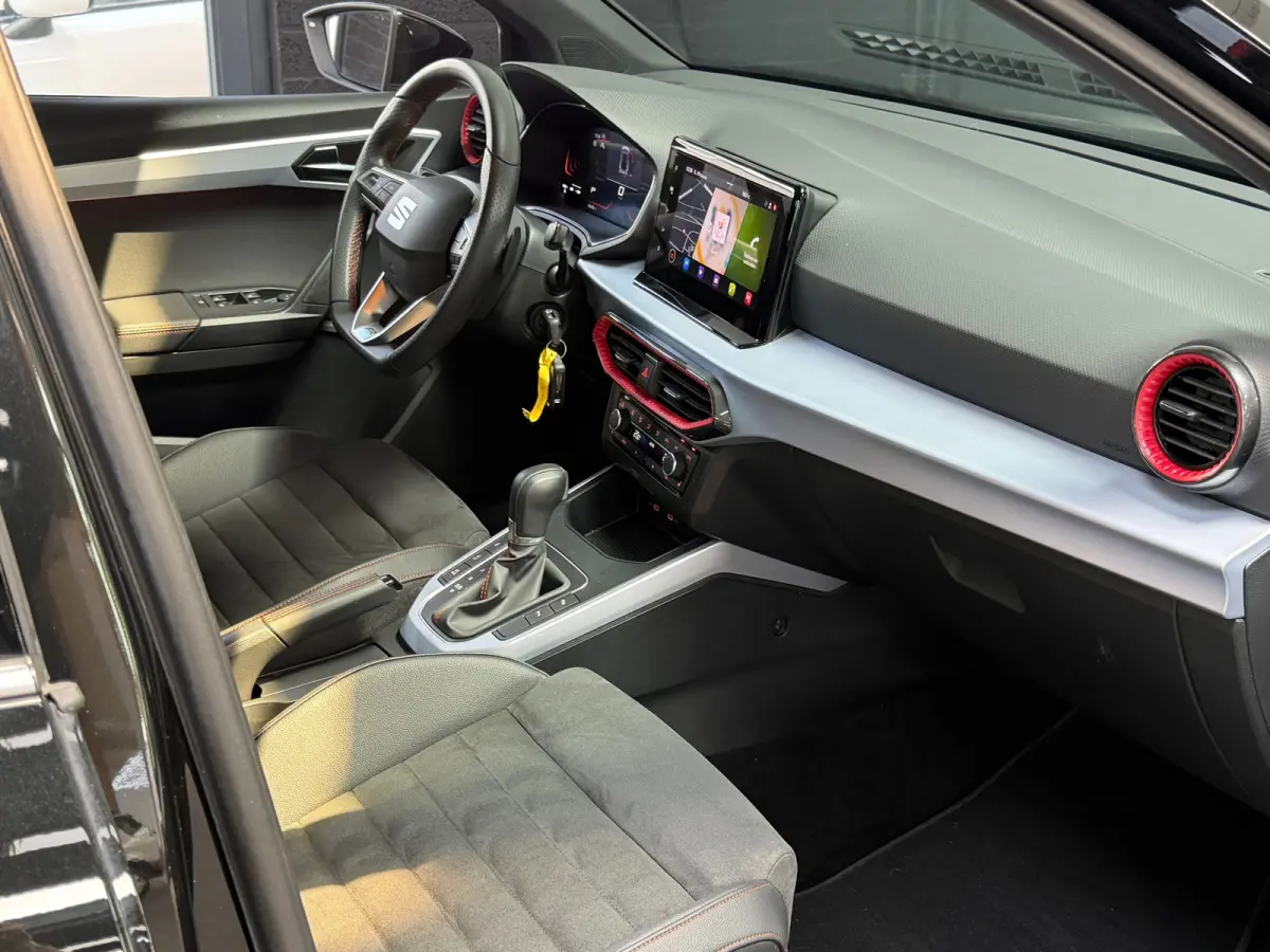 1.0 TSI FR | DSG | Leder / Alcantara | Camera | Climate | Stoelverwarming | Virtual