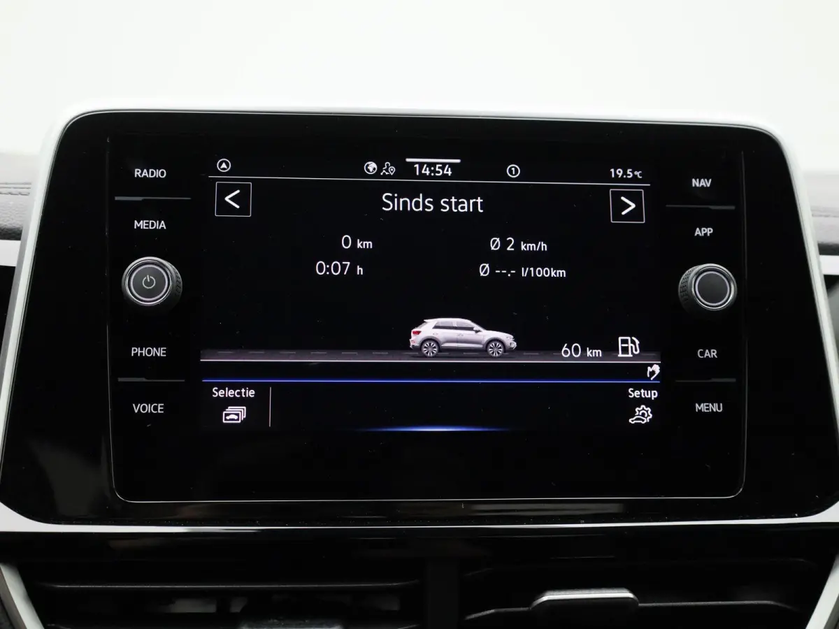 1.5 TSI R-Line 150 PK| | GERESERVEERD | Achterklep Elektrisch | Achteruitrijcamera | Stoelverwarming | 'Keyless Access | Dodehoek Detectie | Stuurwielverwarming