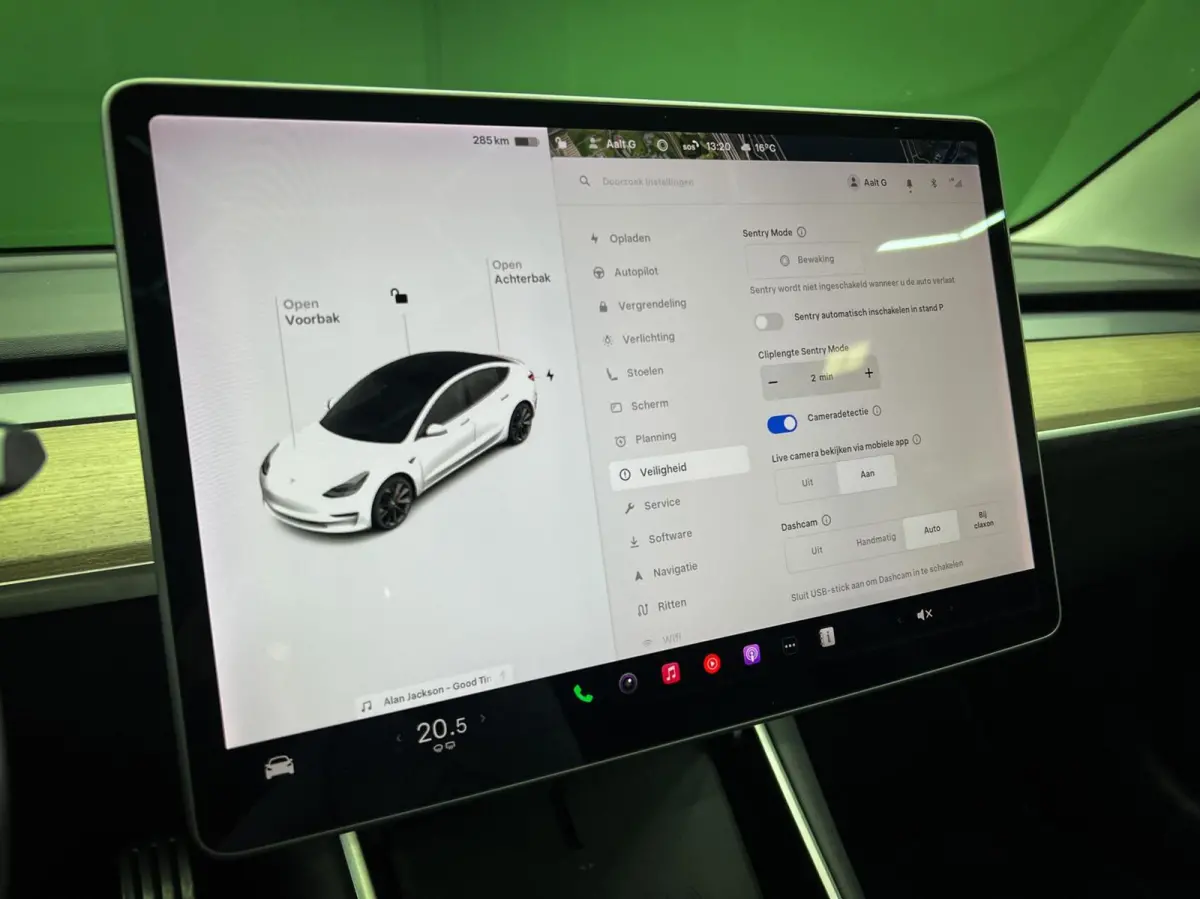 Performance AWD 75 kWh Trekhaak | Marge | NAP