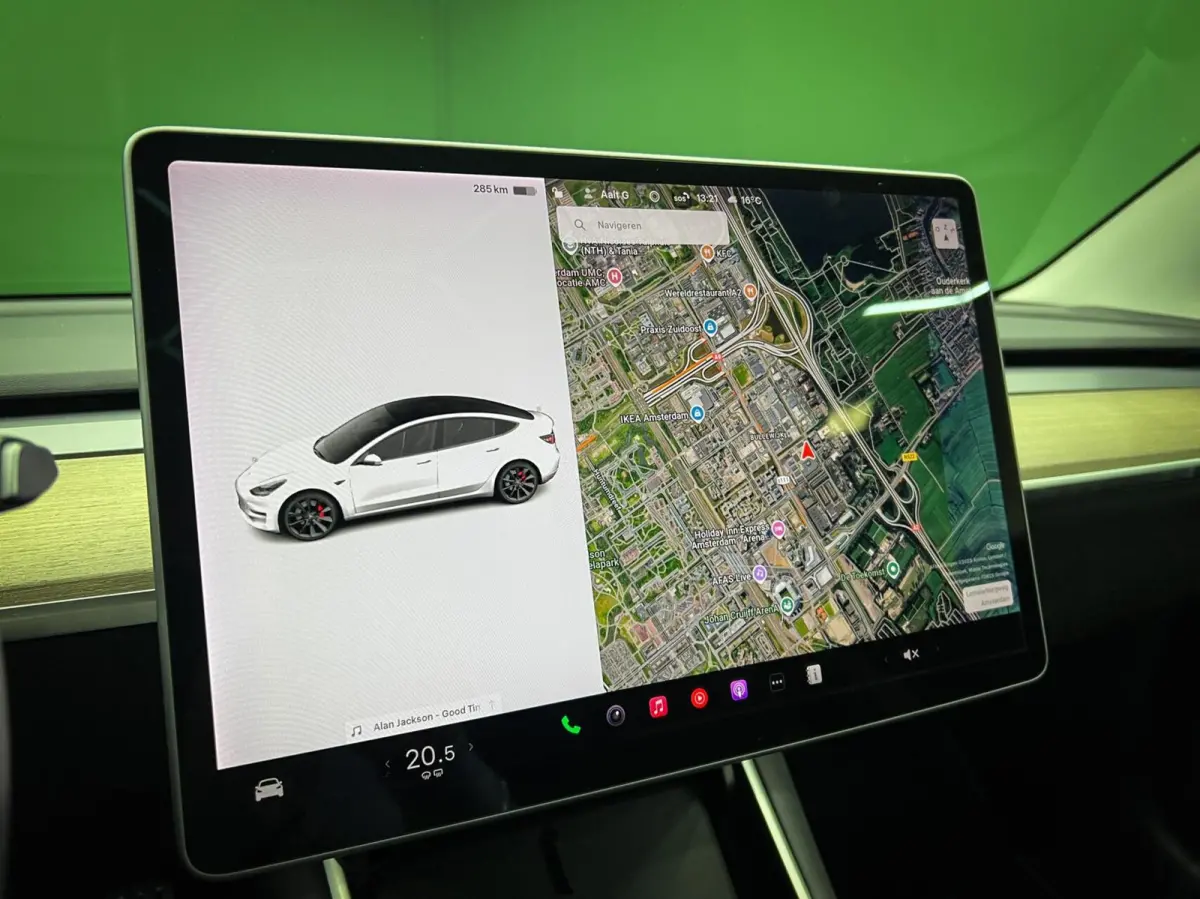 Performance AWD 75 kWh Trekhaak | Marge | NAP