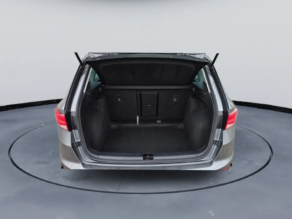 SEAT Ateca 1.5 TSI Style DSG Automaat 150 PK Camera Navigatie Keyless Entry