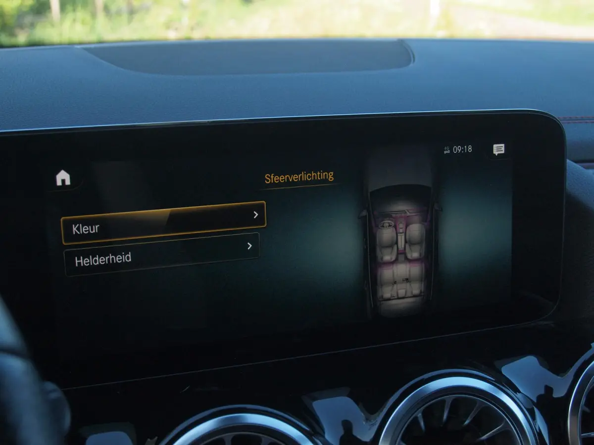 250 Business Solution AMG 67 kWh | SOH 96% | Camera | Sfeerverlichting | Dealeronderhouden | NL-Auto |