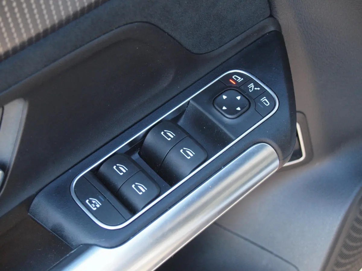 250 Business Solution AMG 67 kWh | SOH 96% | Camera | Sfeerverlichting | Dealeronderhouden | NL-Auto |