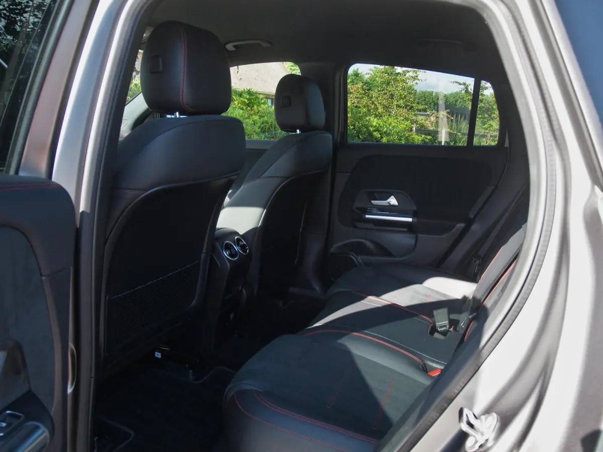 250 Business Solution AMG 67 kWh | SOH 96% | Camera | Sfeerverlichting | Dealeronderhouden | NL-Auto |