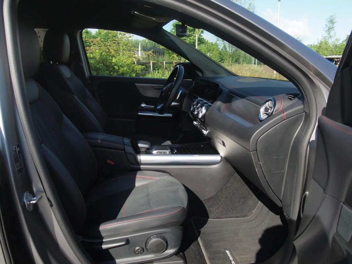 250 Business Solution AMG 67 kWh | SOH 96% | Camera | Sfeerverlichting | Dealeronderhouden | NL-Auto |
