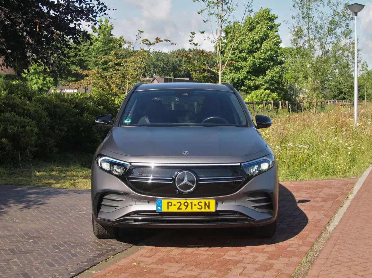 250 Business Solution AMG 67 kWh | SOH 96% | Camera | Sfeerverlichting | Dealeronderhouden | NL-Auto |