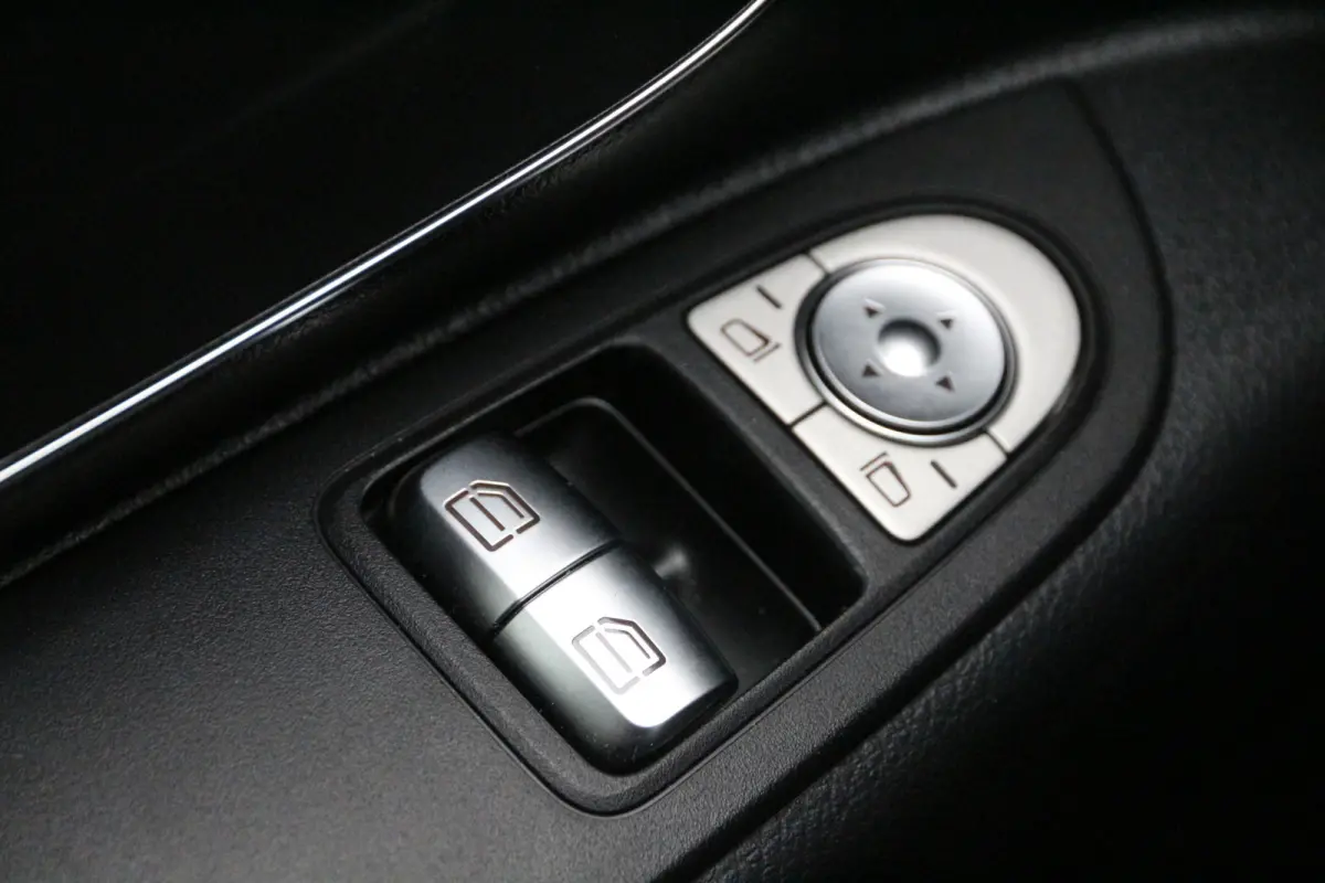 124 CDI | Aut. | DC | 2x Schuifdeur | KAR-edition | Camera | Airco..