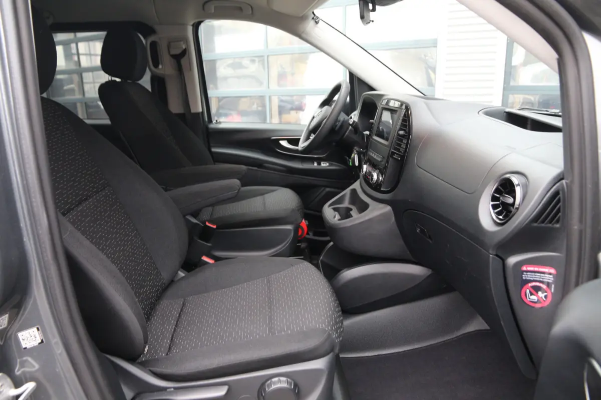 124 CDI | Aut. | DC | 2x Schuifdeur | KAR-edition | Camera | Airco..