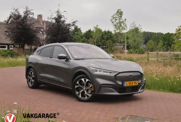 Extended RWD 98 kWh | 360 Camera | Bang & Olufsen | Stoel Memory | Apple Carplay | Panoramadak |