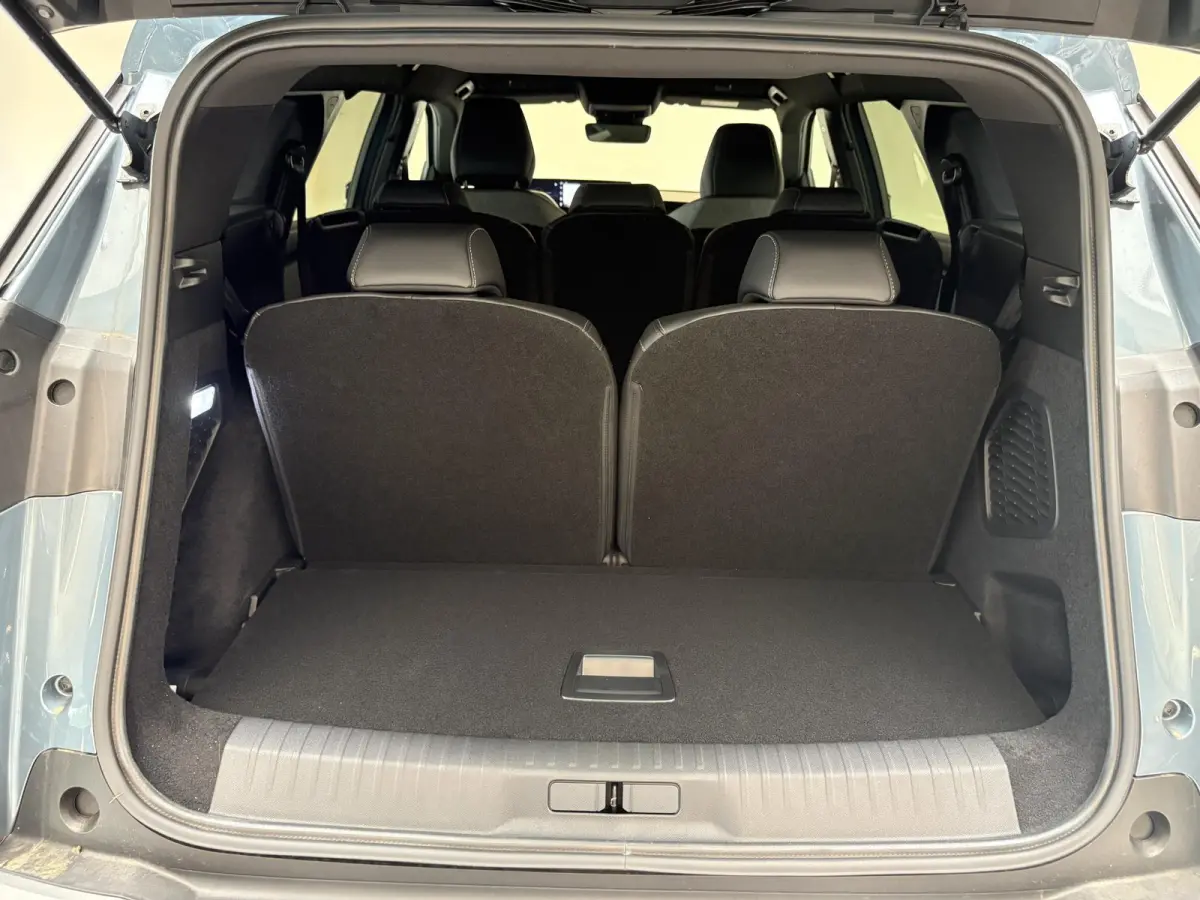 Allure Avantage 73 kWh 7p | Tot 8 jaar garantie | Camera | Apple Carplay/Android Auto | 19 inch velgen