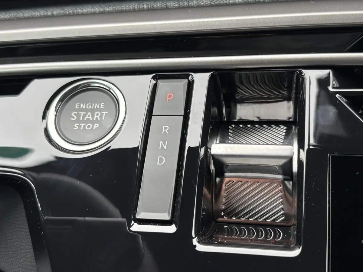 Allure Avantage 73 kWh 7p | Tot 8 jaar garantie | Camera | Apple Carplay/Android Auto | 19 inch velgen