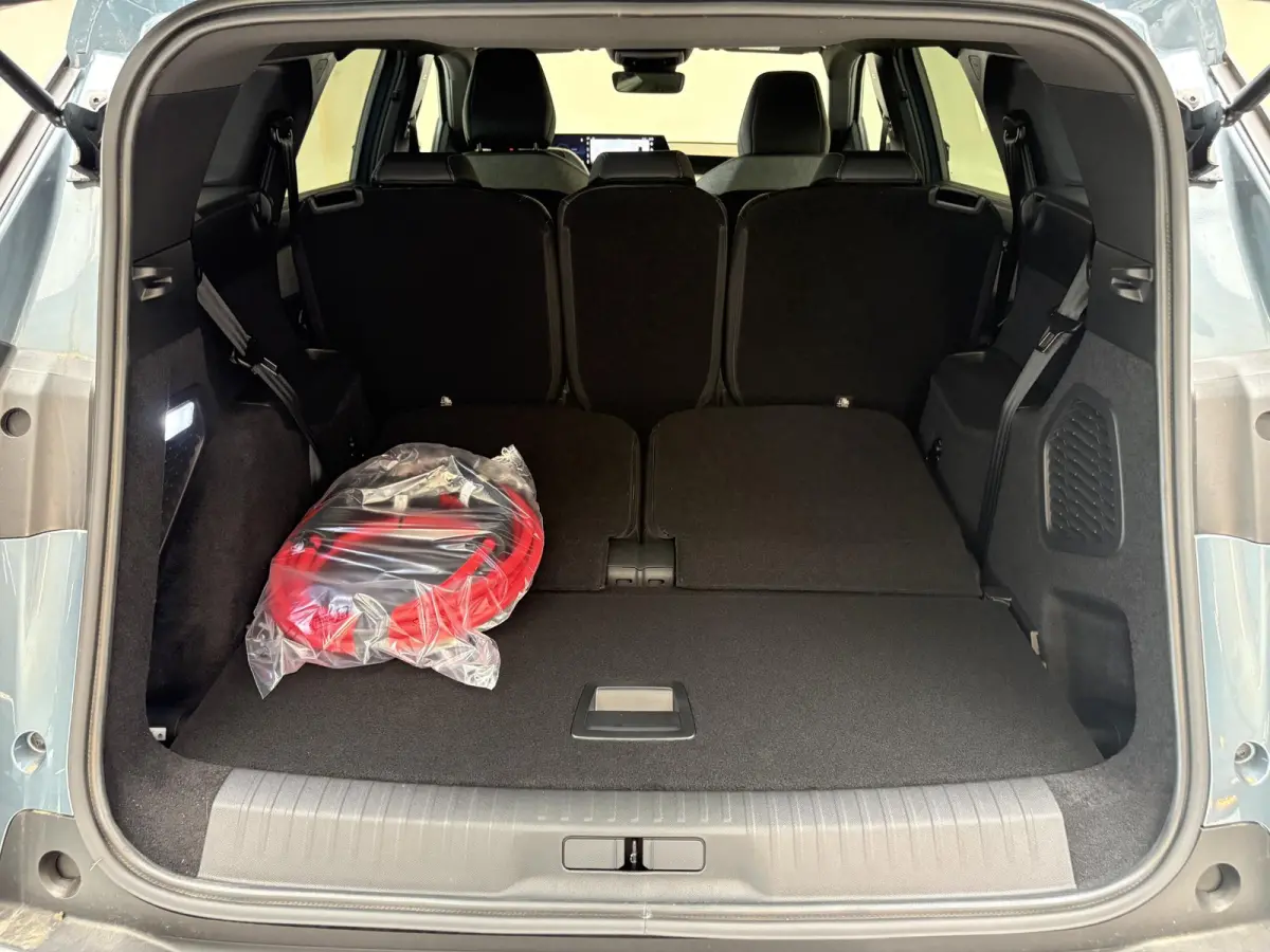 Allure Avantage 73 kWh 7p | Tot 8 jaar garantie | Camera | Apple Carplay/Android Auto | 19 inch velgen