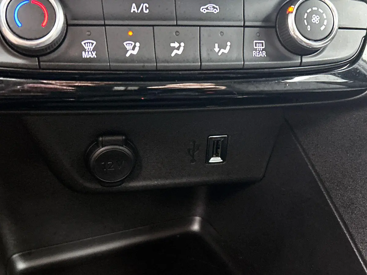 1.2 Edition 100PK CARPLAY-NAVI | TWO-TONE | CRUISE | DAB