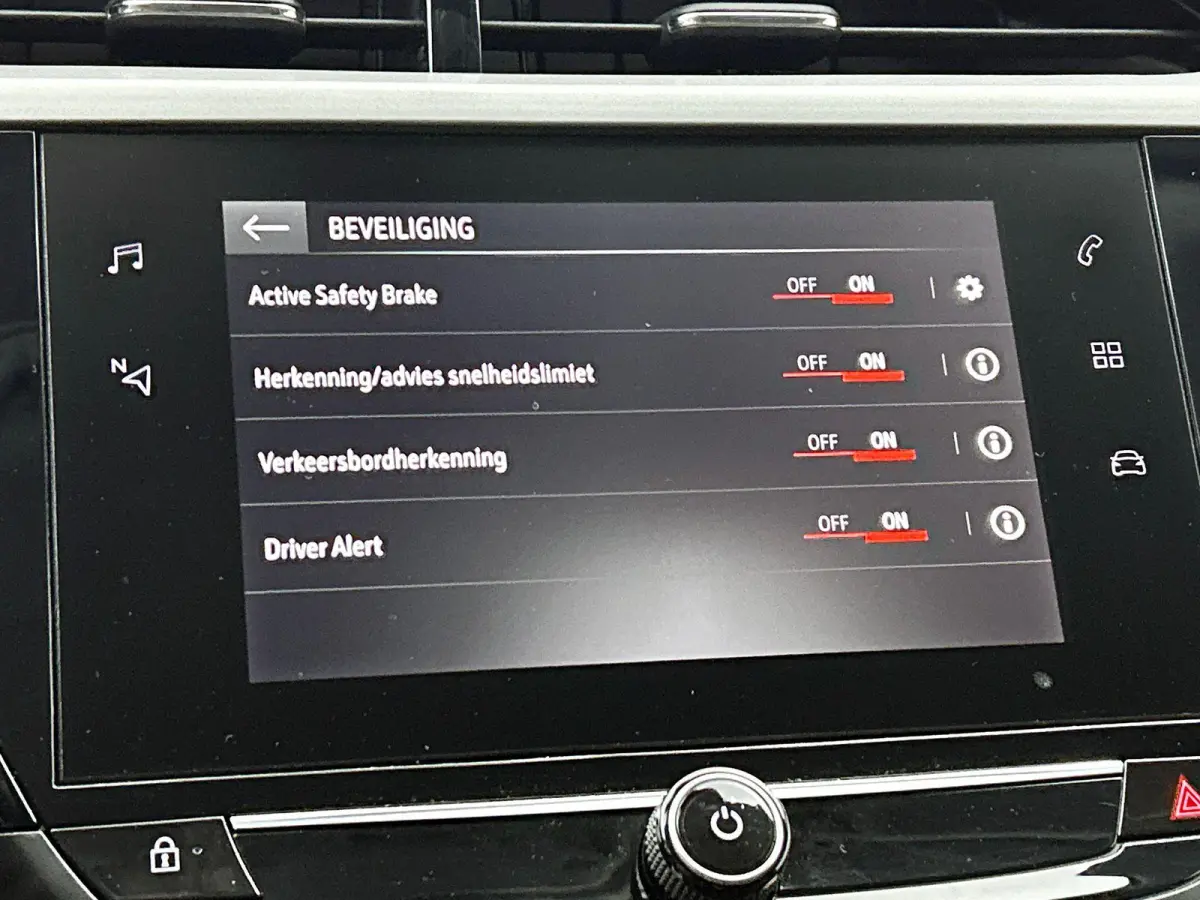 1.2 Edition 100PK CARPLAY-NAVI | TWO-TONE | CRUISE | DAB