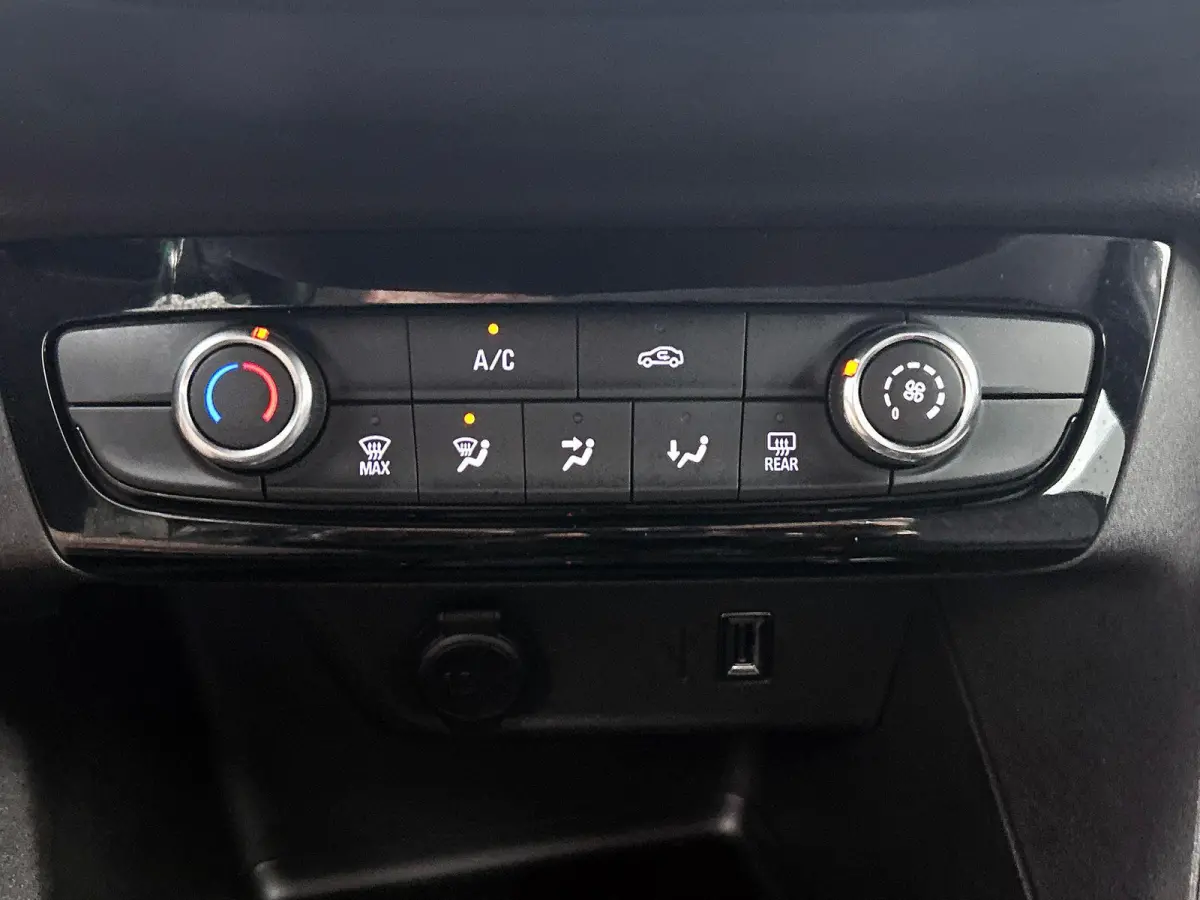 1.2 Edition 100PK CARPLAY-NAVI | TWO-TONE | CRUISE | DAB