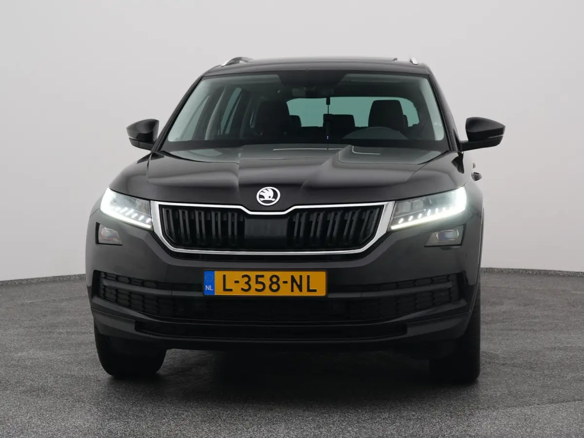 1.5 TSI Automaat Business Edition 7-Pers. | PANO | CAMERA | CANTON | STOELVERW.