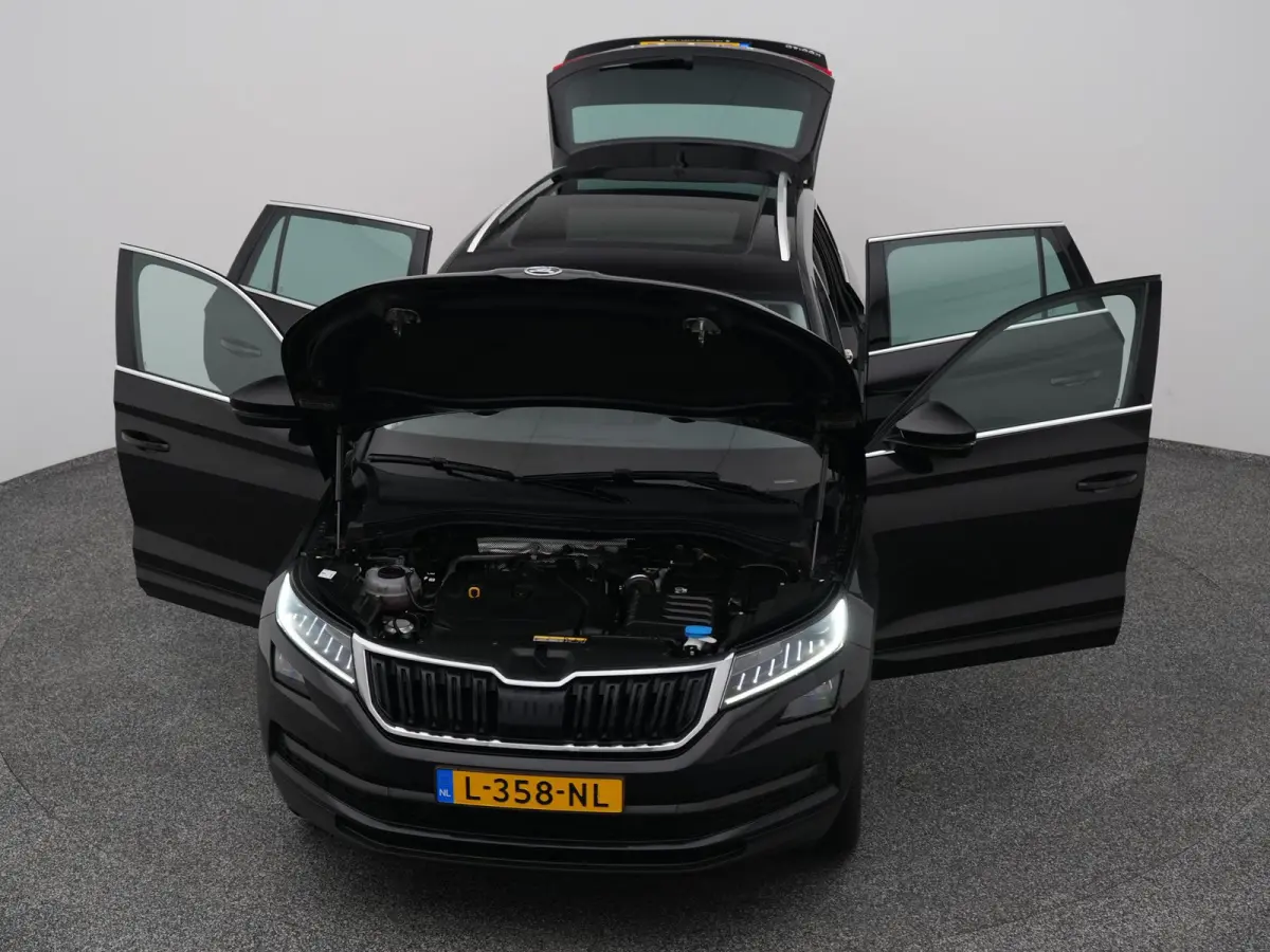 1.5 TSI Automaat Business Edition 7-Pers. | PANO | CAMERA | CANTON | STOELVERW.