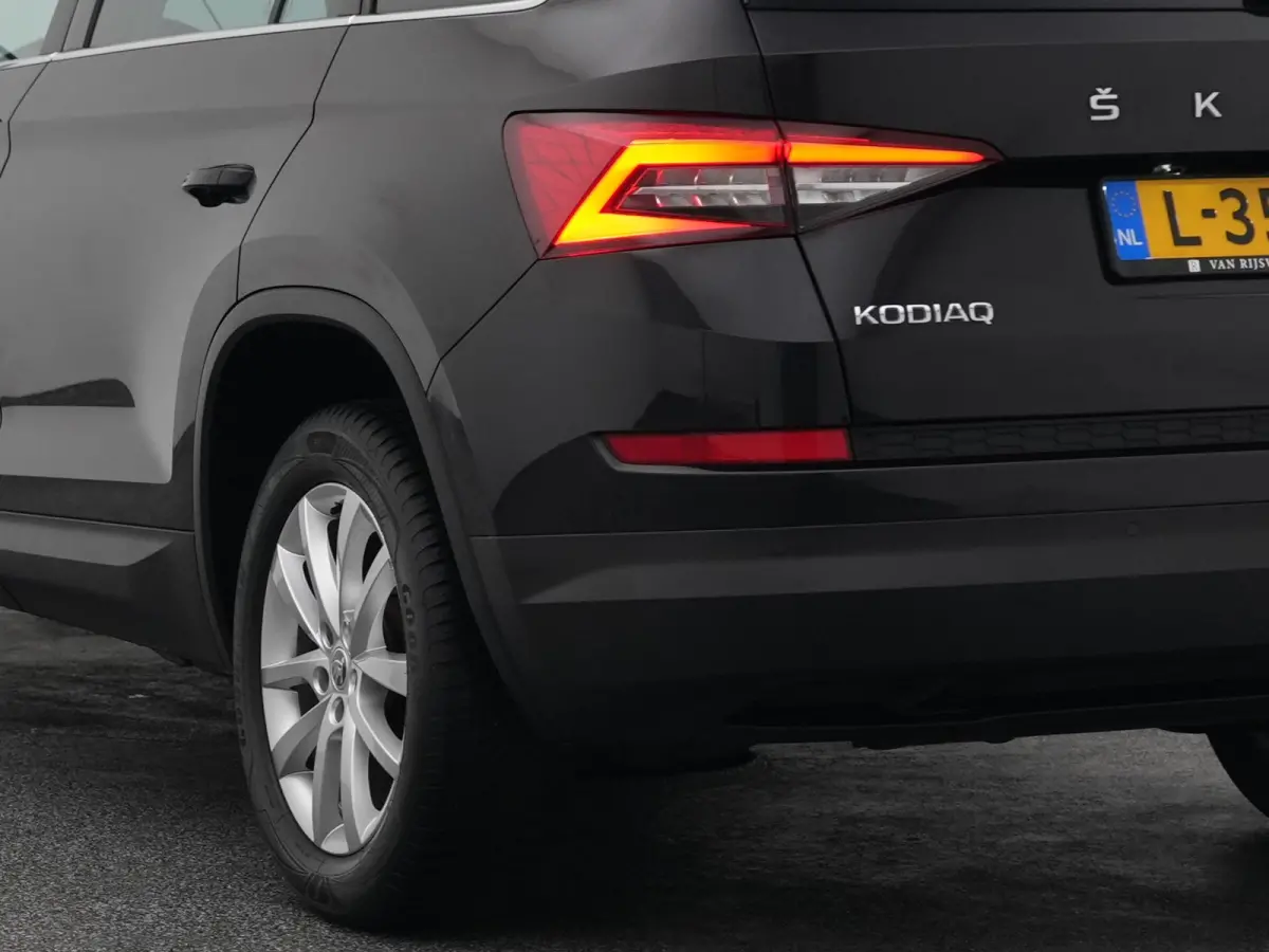 1.5 TSI Automaat Business Edition 7-Pers. | PANO | CAMERA | CANTON | STOELVERW.