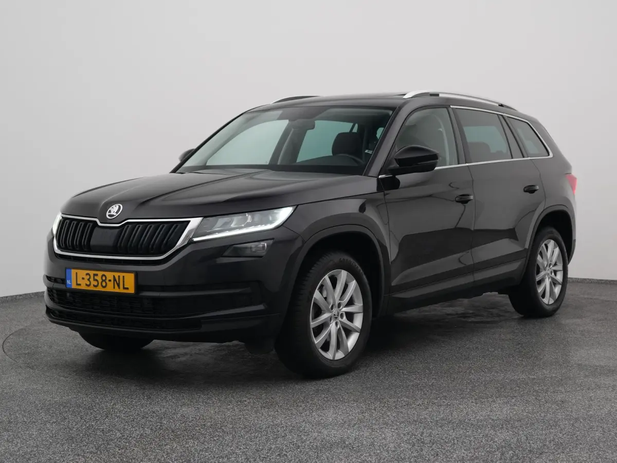 1.5 TSI Automaat Business Edition 7-Pers. | PANO | CAMERA | CANTON | STOELVERW.