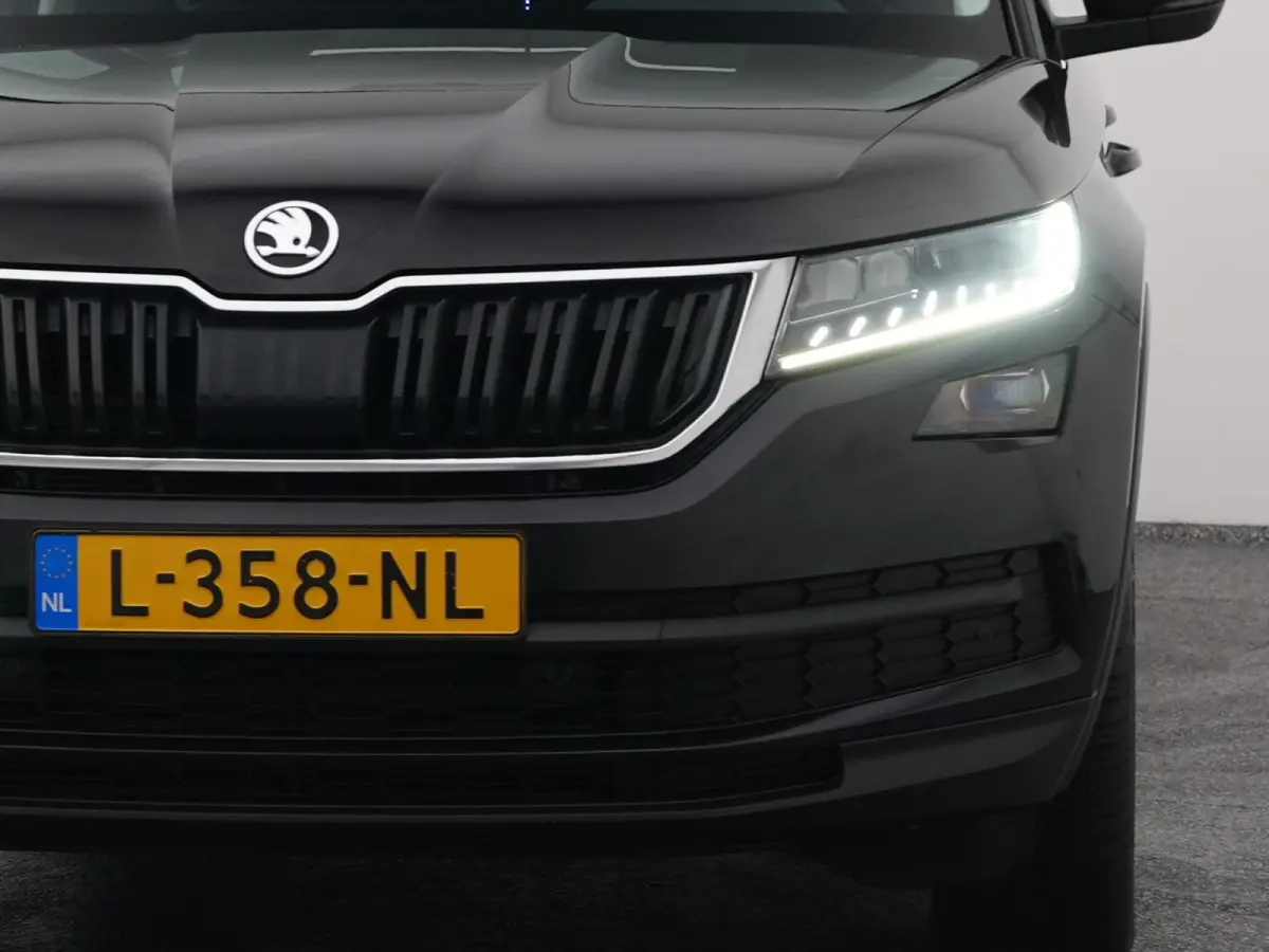 1.5 TSI Automaat Business Edition 7-Pers. | PANO | CAMERA | CANTON | STOELVERW.