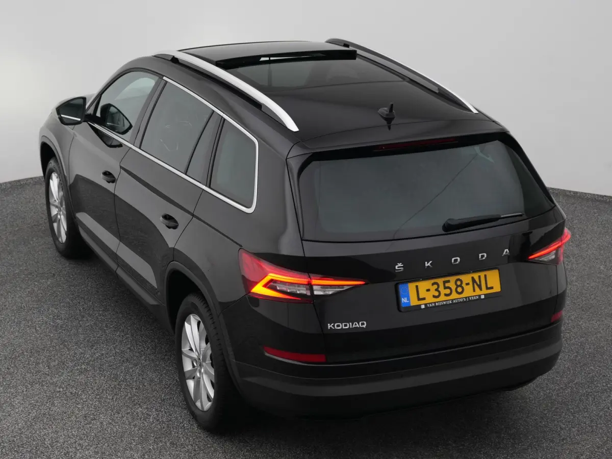 1.5 TSI Automaat Business Edition 7-Pers. | PANO | CAMERA | CANTON | STOELVERW.
