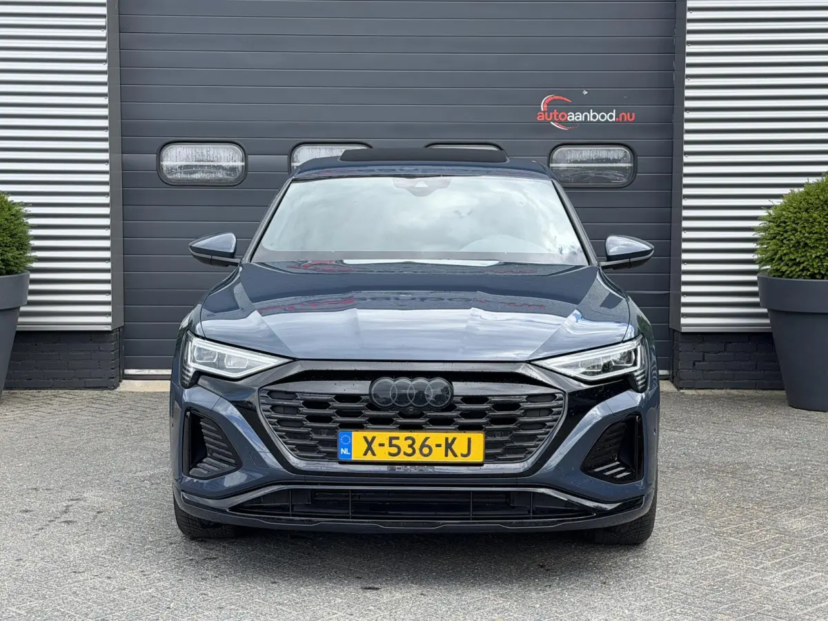 55 quattro S Edition Competition 115 kWh SOH 90% | Panoramadak | Luchtvering | Camera | Bang & Olufsen | Matrix LED |