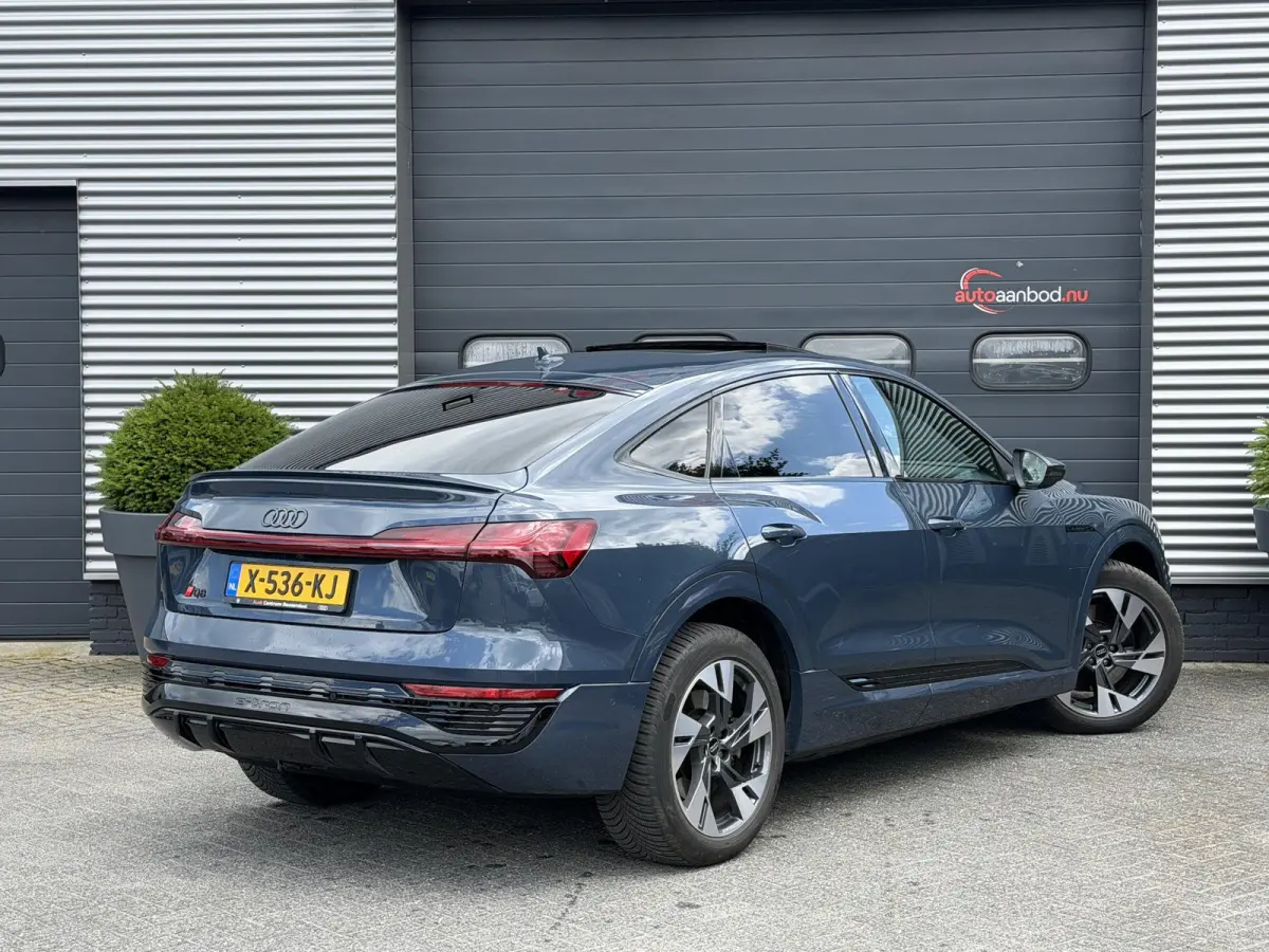 55 quattro S Edition Competition 115 kWh SOH 90% | Panoramadak | Luchtvering | Camera | Bang & Olufsen | Matrix LED |