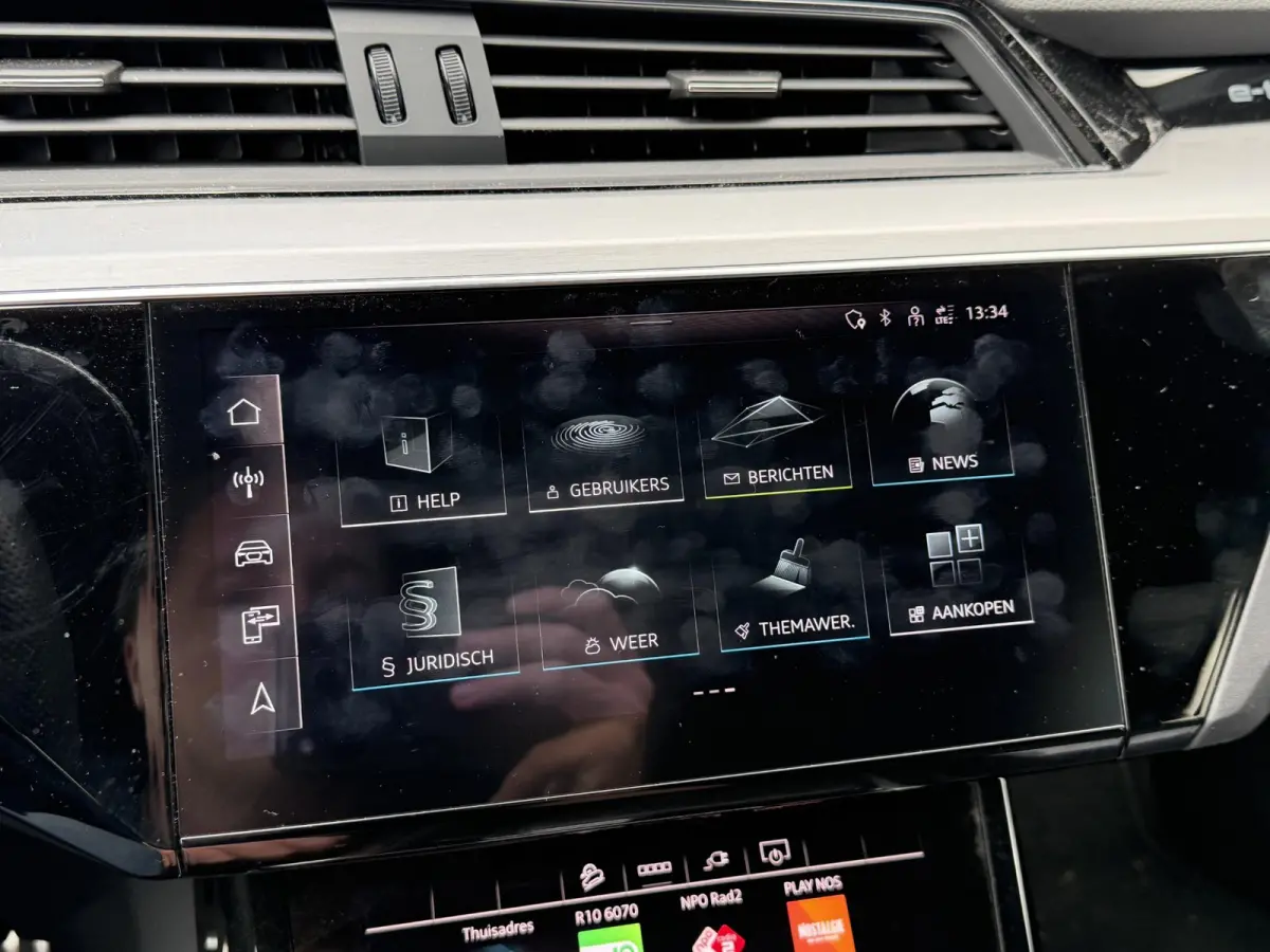 55 quattro S Edition Competition 115 kWh SOH 90% | Panoramadak | Luchtvering | Camera | Bang & Olufsen | Matrix LED |
