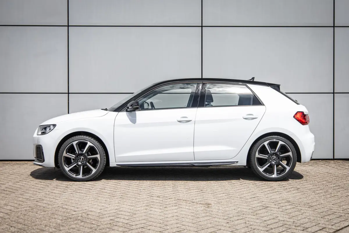 25 TFSI 95pk S-tronic Advanced edition | 18" LMV | Apple Carplay/ Android Auto | Parkeersensoren | Climate Control
