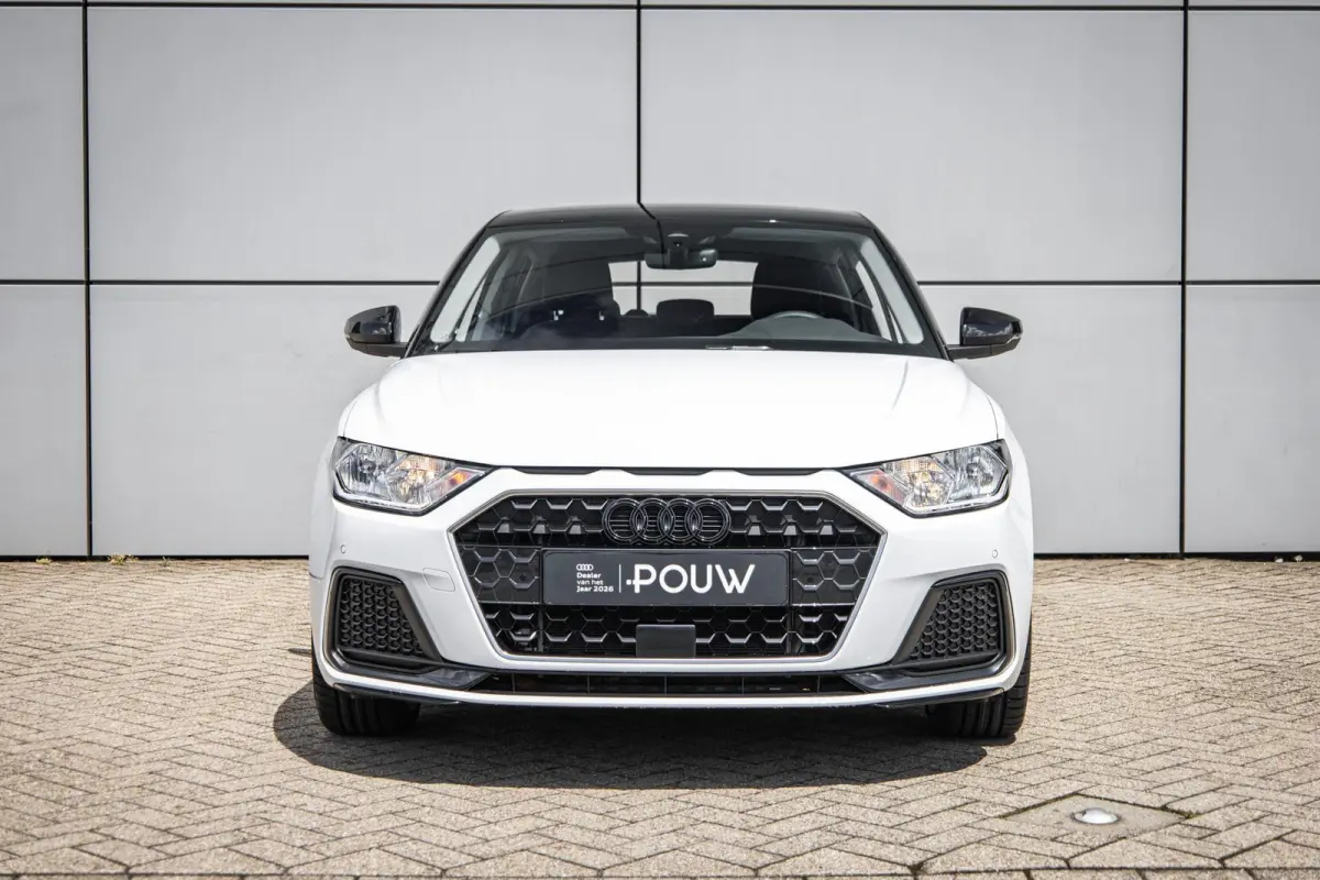 25 TFSI 95pk S-tronic Advanced edition | 18" LMV | Apple Carplay/ Android Auto | Parkeersensoren | Climate Control