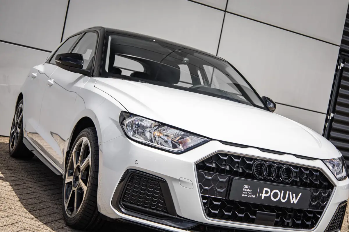 25 TFSI 95pk S-tronic Advanced edition | 18" LMV | Apple Carplay/ Android Auto | Parkeersensoren | Climate Control