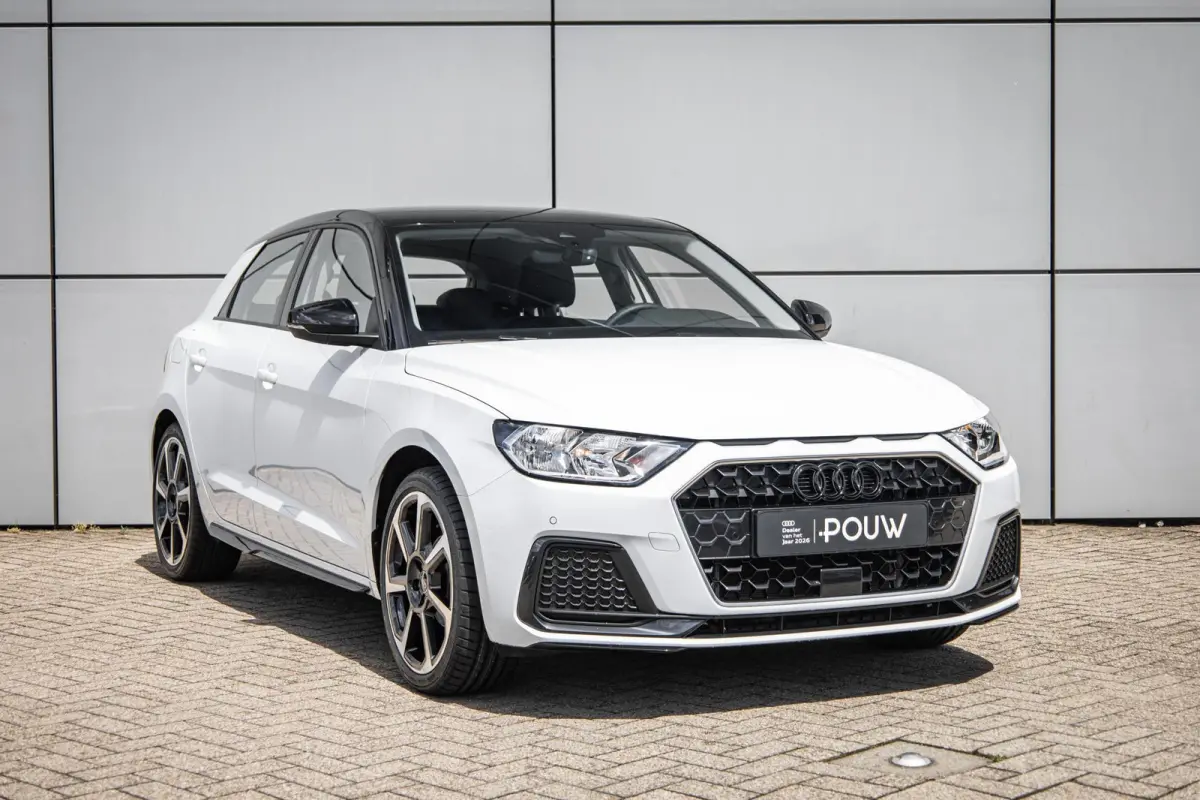 25 TFSI 95pk S-tronic Advanced edition | 18" LMV | Apple Carplay/ Android Auto | Parkeersensoren | Climate Control
