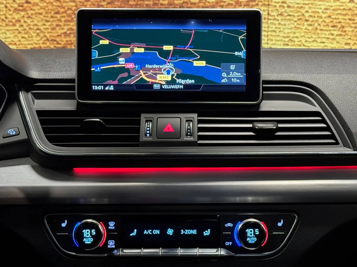 55 TFSI e Quattro S-Edition B&O Virtual Cockpit Camera