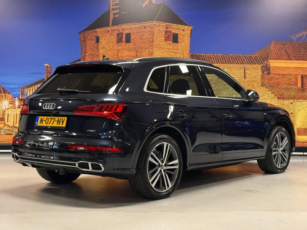 55 TFSI e Quattro S-Edition B&O Virtual Cockpit Camera