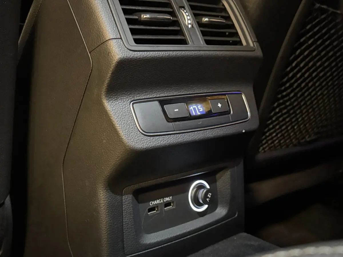 55 TFSI e Quattro S-Edition B&O Virtual Cockpit Camera
