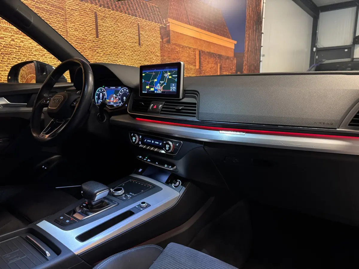 55 TFSI e Quattro S-Edition B&O Virtual Cockpit Camera