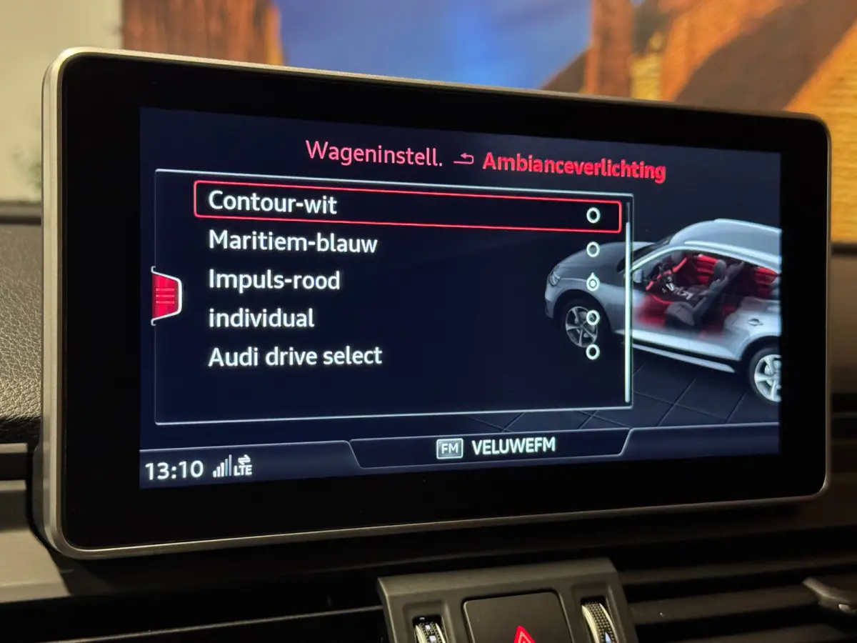 55 TFSI e Quattro S-Edition B&O Virtual Cockpit Camera