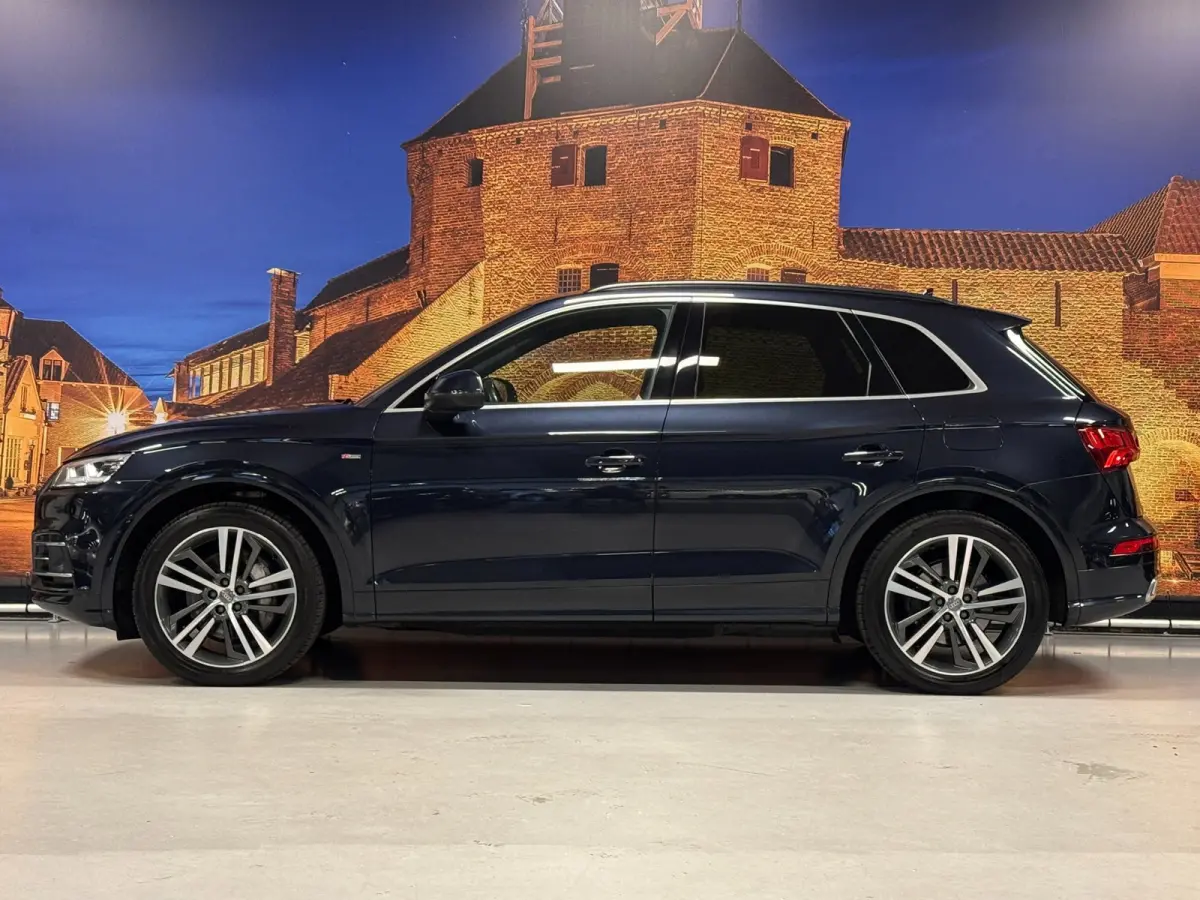 55 TFSI e Quattro S-Edition B&O Virtual Cockpit Camera