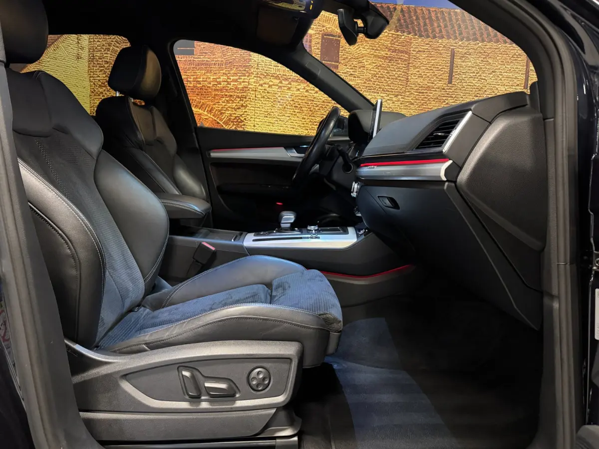 55 TFSI e Quattro S-Edition B&O Virtual Cockpit Camera