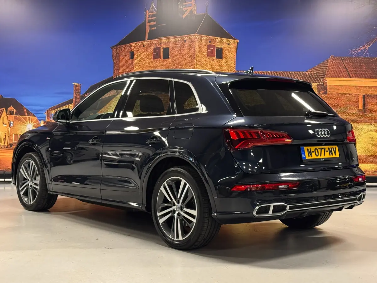55 TFSI e Quattro S-Edition B&O Virtual Cockpit Camera