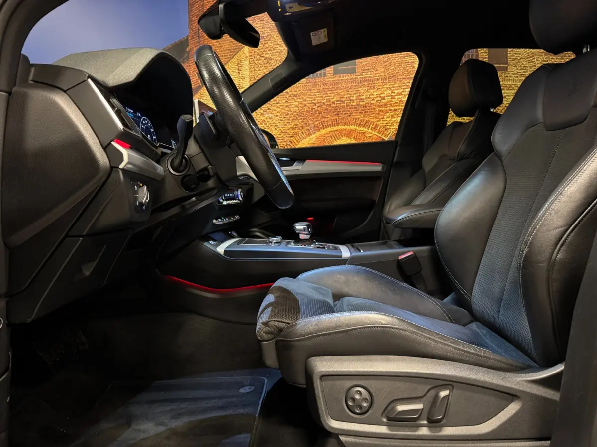 55 TFSI e Quattro S-Edition B&O Virtual Cockpit Camera
