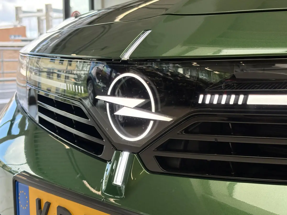 1.2 Turbo Hybrid Business Edition Tot 8 jaar garantie | Apple Carplay/Android Auto
