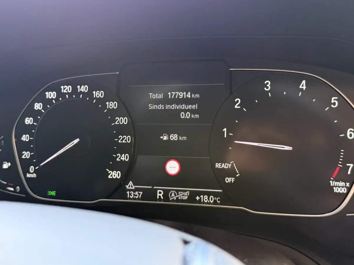 420i 184PK | Model 2022 | Schuifdak | LED | Apple Carplay | Camera