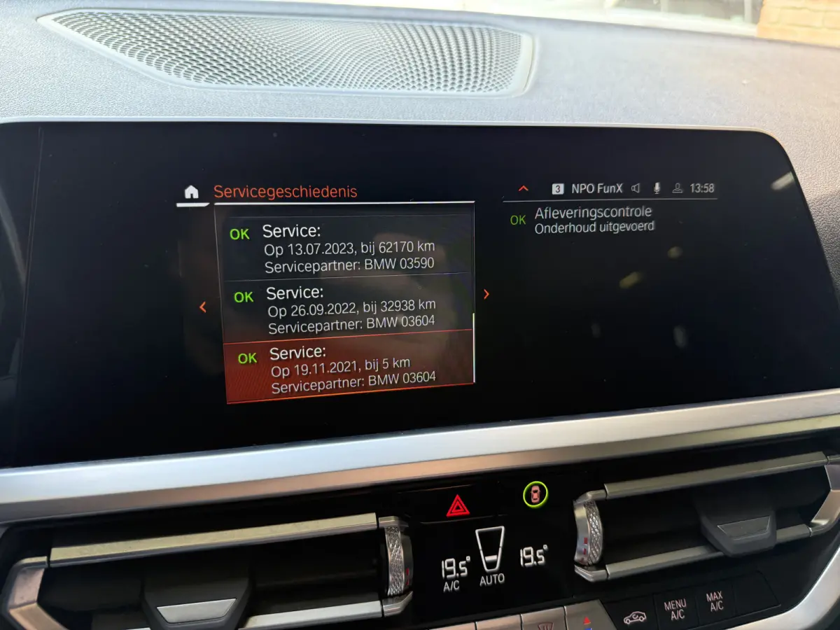420i 184PK | Model 2022 | Schuifdak | LED | Apple Carplay | Camera