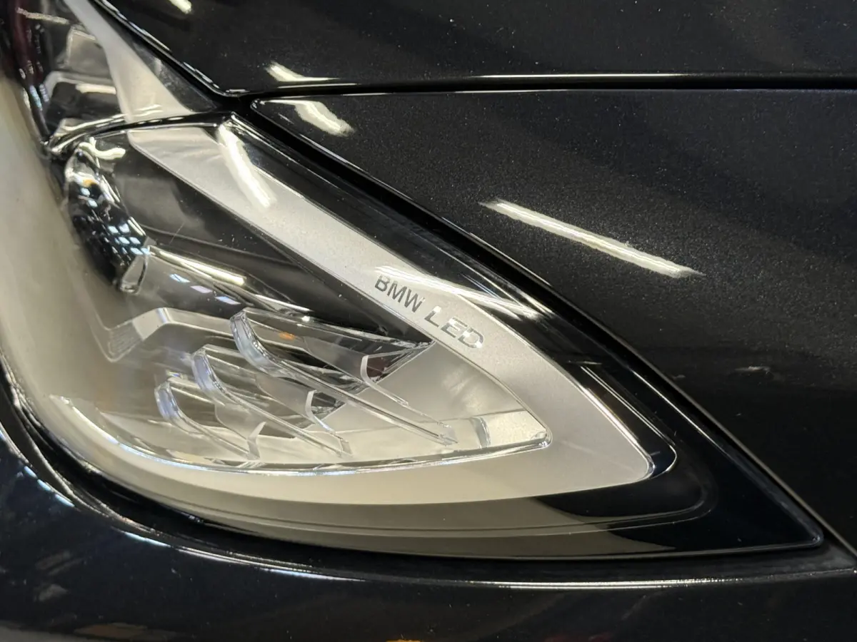 420i 184PK | Model 2022 | Schuifdak | LED | Apple Carplay | Camera