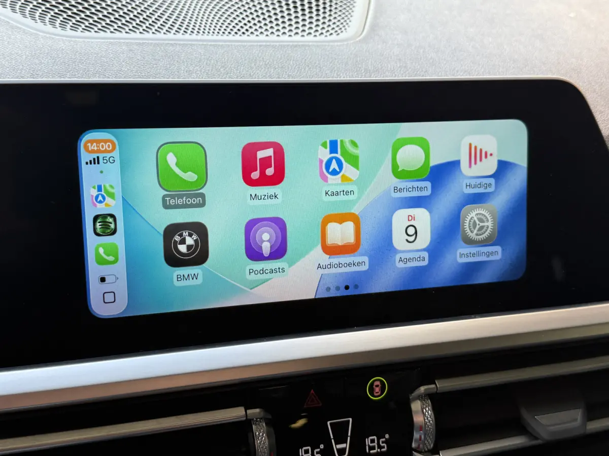 420i 184PK | Model 2022 | Schuifdak | LED | Apple Carplay | Camera