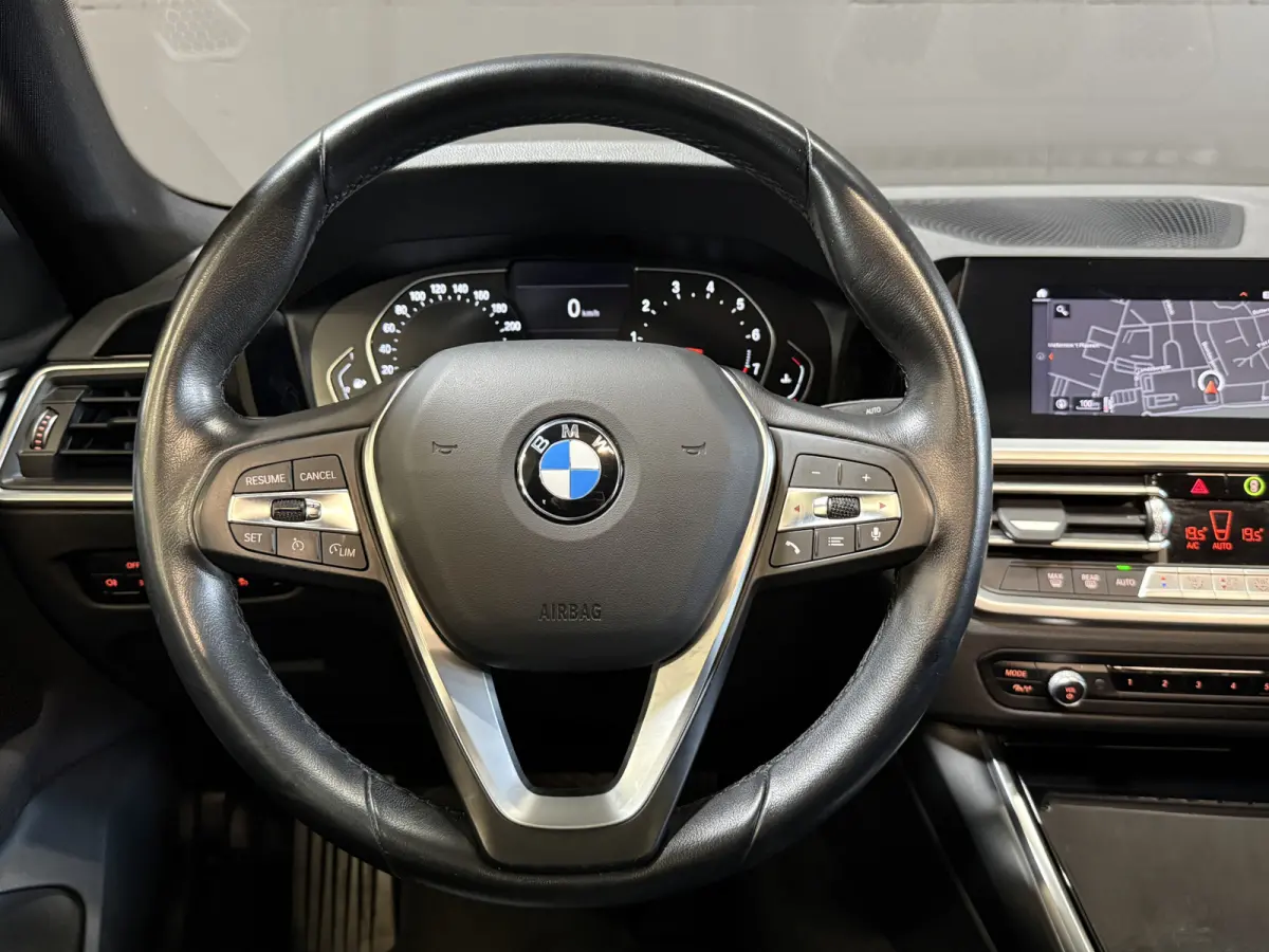 420i 184PK | Model 2022 | Schuifdak | LED | Apple Carplay | Camera