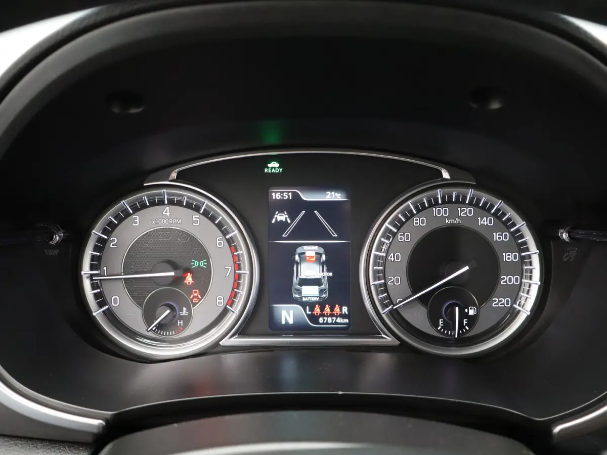 1.5 Hybrid Select | Automaat | Adaptieve cruise | Clima | NAvi | Stoelverwarming | Camera | Carplay |